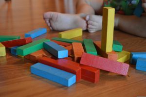 zabawki Montessori